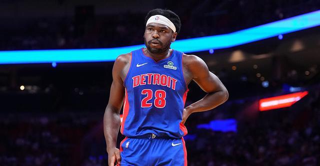 开云体育-比克斯塔夫：斯图尔特一直带伤作战 但目前情况加重了